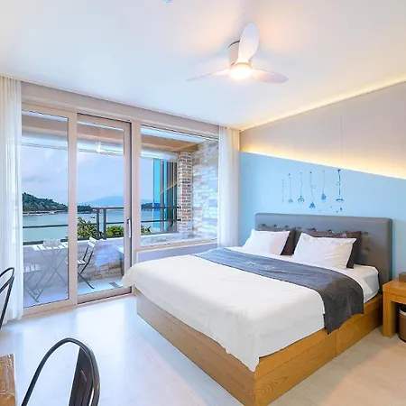 Yeosu View Foret Pension Exterior photo
