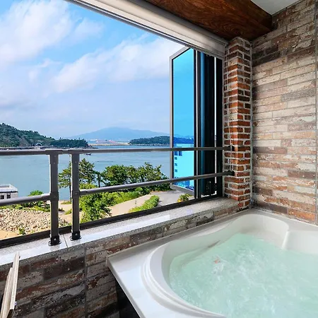 Yeosu View Foret Pension Exterior photo